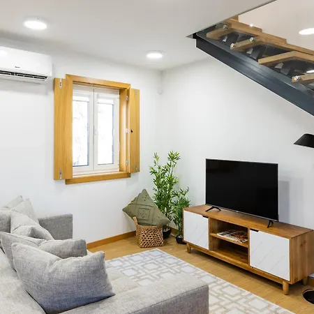 Mezzanine Loft With Parking Σπίτι διακοπών *