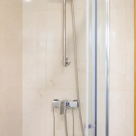 Σπίτι διακοπών Mezzanine Loft With Parking