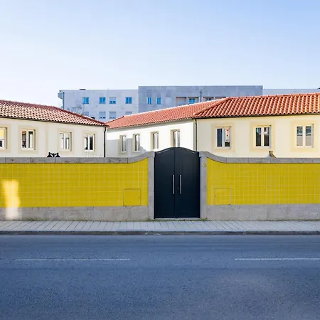 Mezzanine Loft With Parking Πόρτο