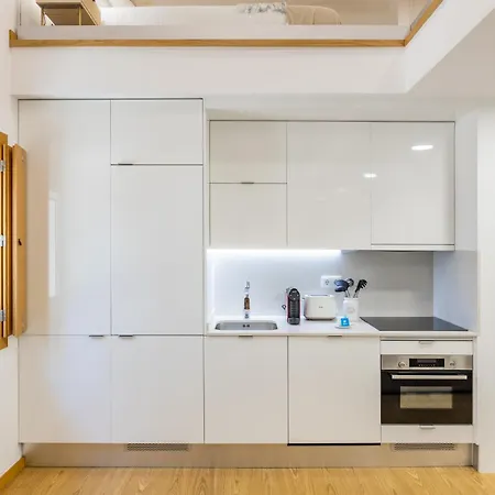 Σπίτι διακοπών Mezzanine Loft With Parking