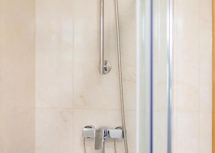 Inner Center * Πόρτο